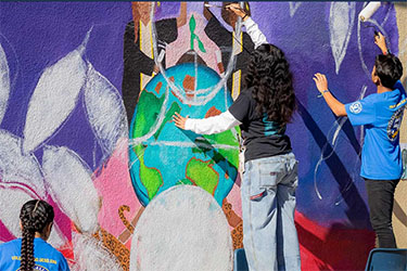 https://www.heartofchangemag.com/wp-content/uploads/2025/03/mlk-service-painting-2020.jpg
