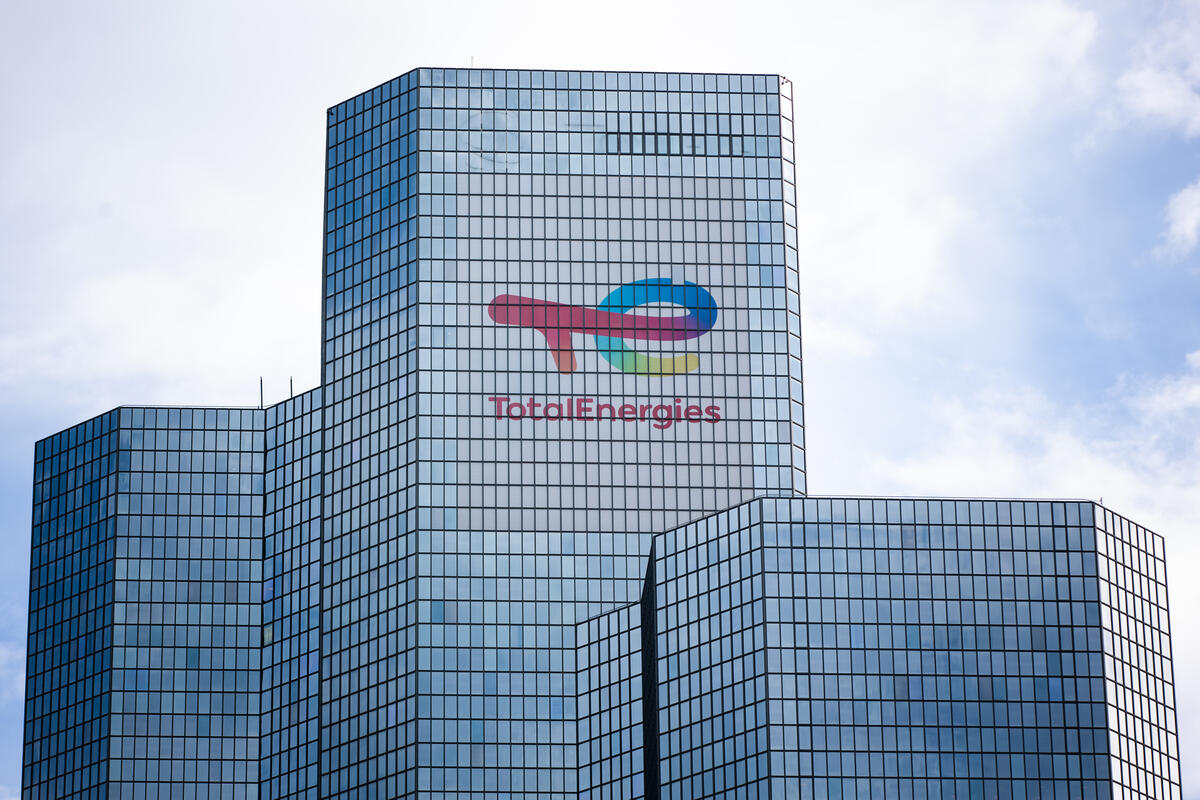 TotalEnergies Headquarters in Paris. © Elsa Palito / Greenpeace TotalEnergies Headquarters in Paris. © Elsa Palito / Greenpeace