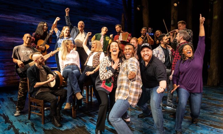 Discover the Inspiring people Behind Come From Away Discover the Inspiring people Behind Come From Away
